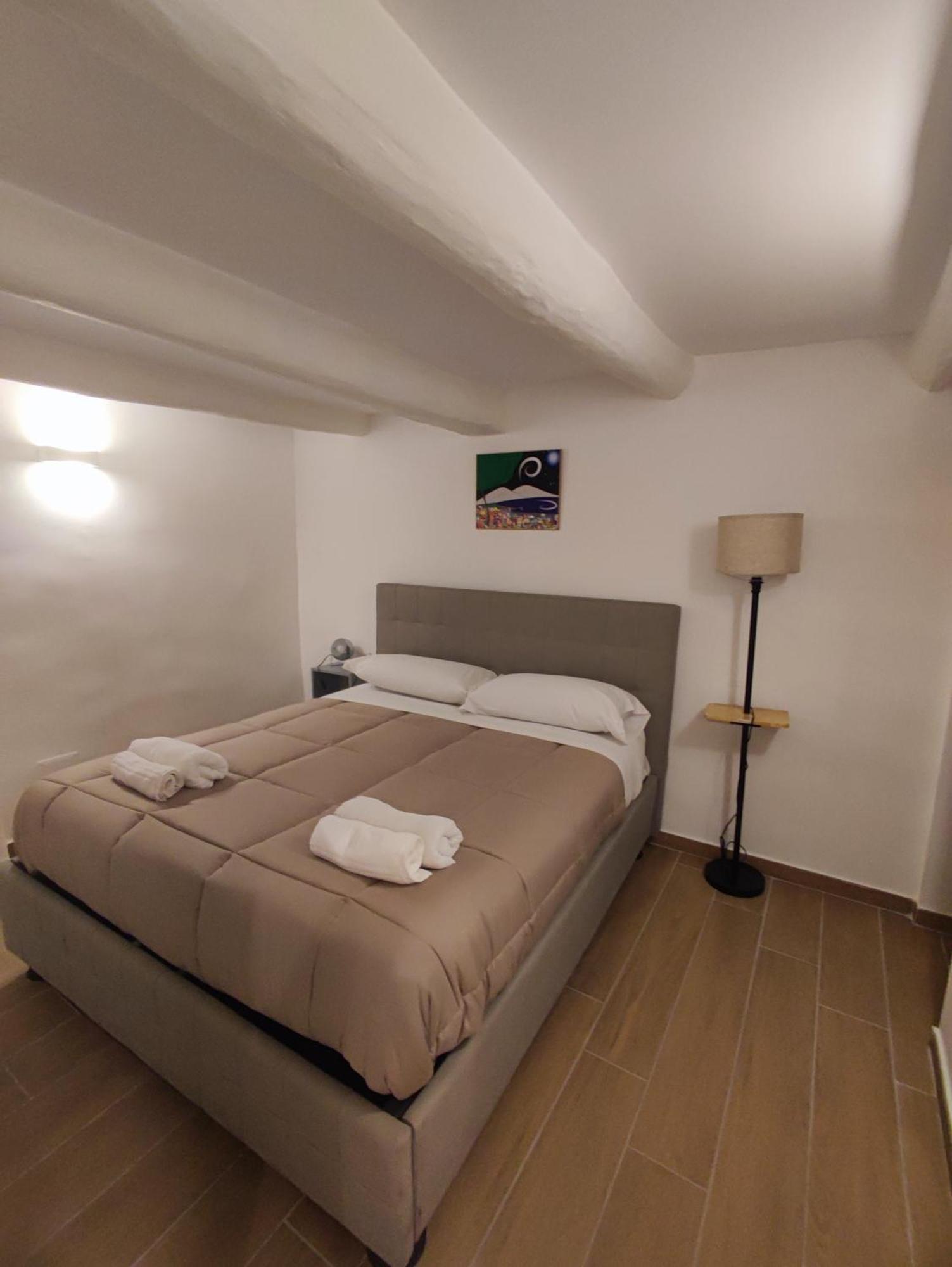 Duchessa Ravaschieri bed&breakfast Napels Buitenkant foto